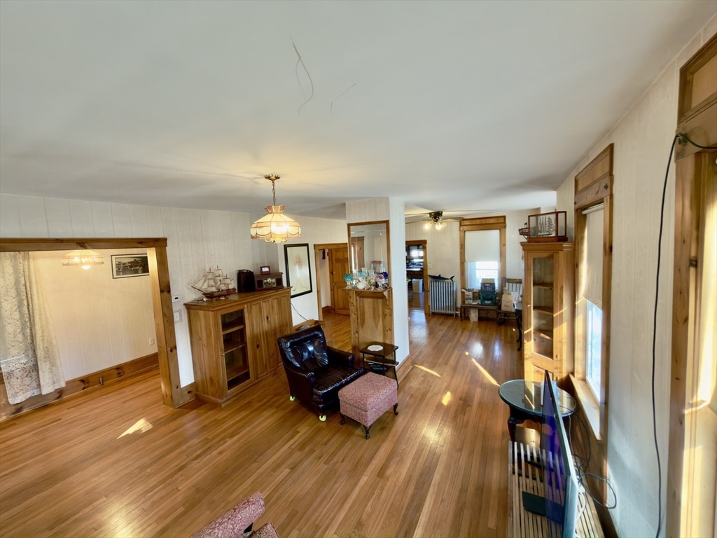 13 Wright Street Stoneham, MA 02180 - Photo 5 of 25