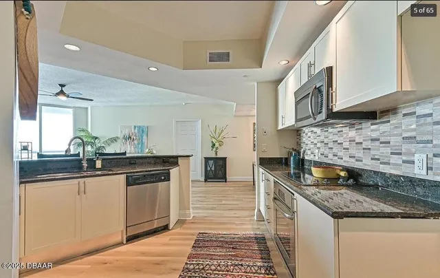 $340,000 | 231 Riverside Drive, Unit 2206, Daytona Beach, FL 32117