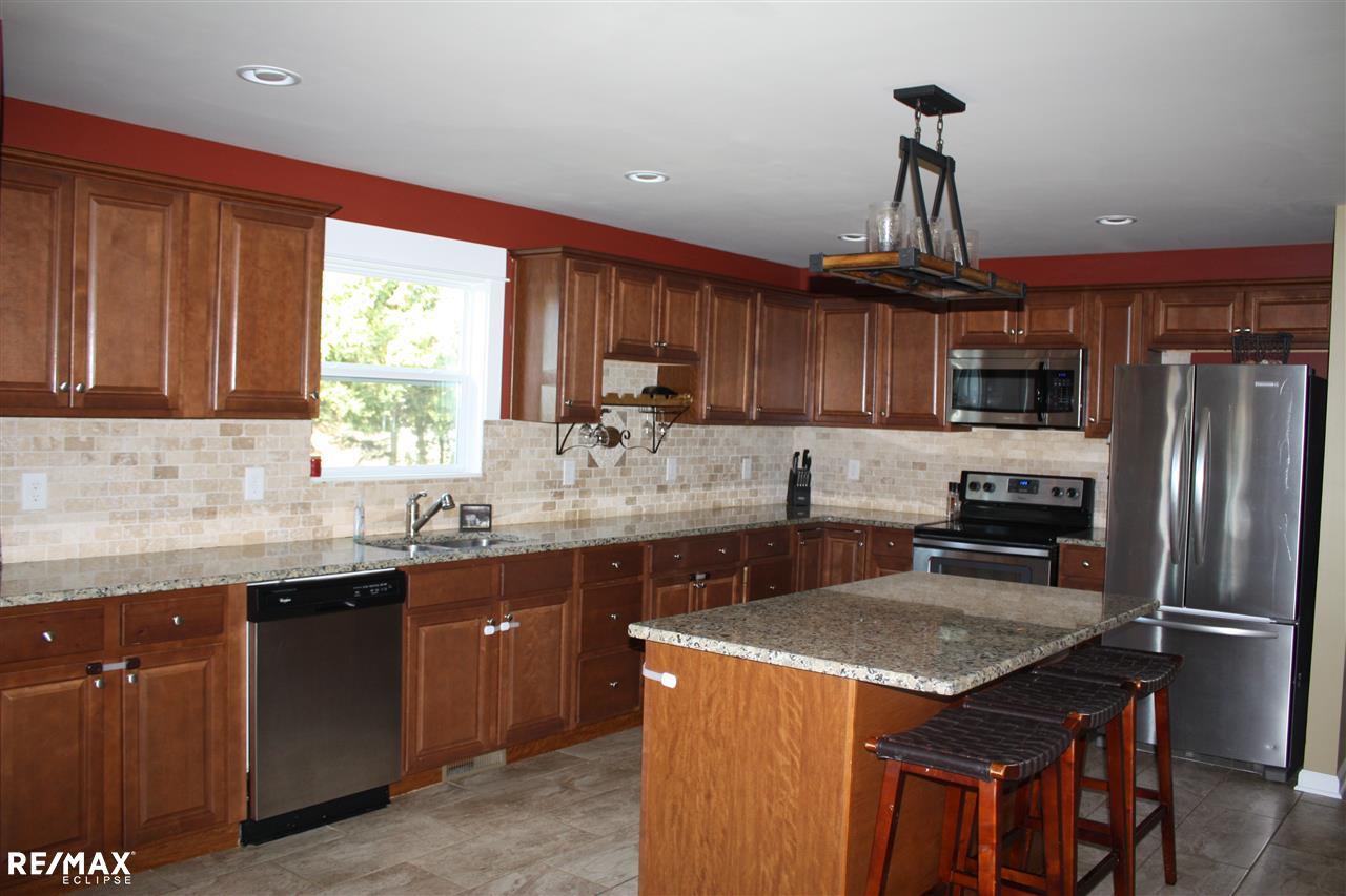 4882 Diehl Road Metamora, MI 48455 - Photo 21 of 83 31334139-20.JPG