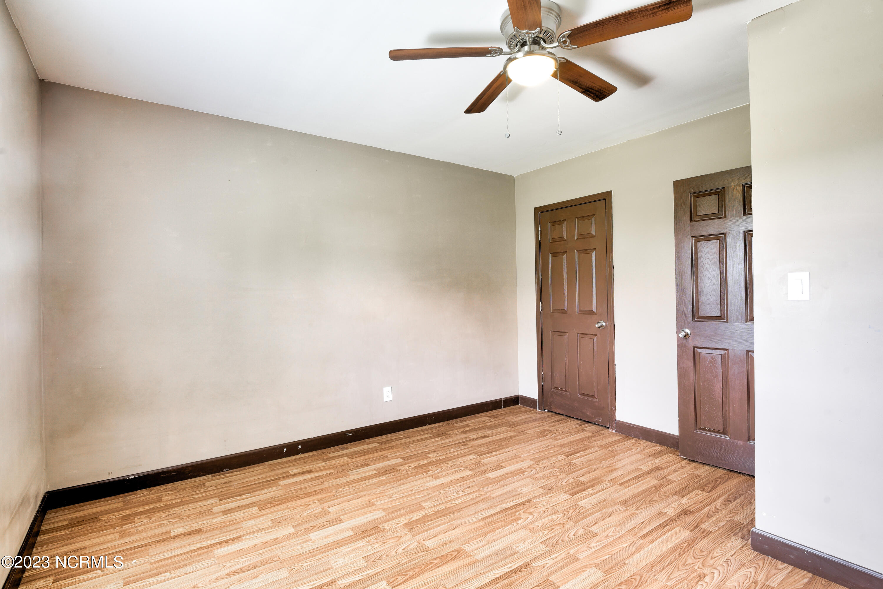 3048 Mollie Road Clarendon, NC 28432 - Photo 21 of 51 Room upper level