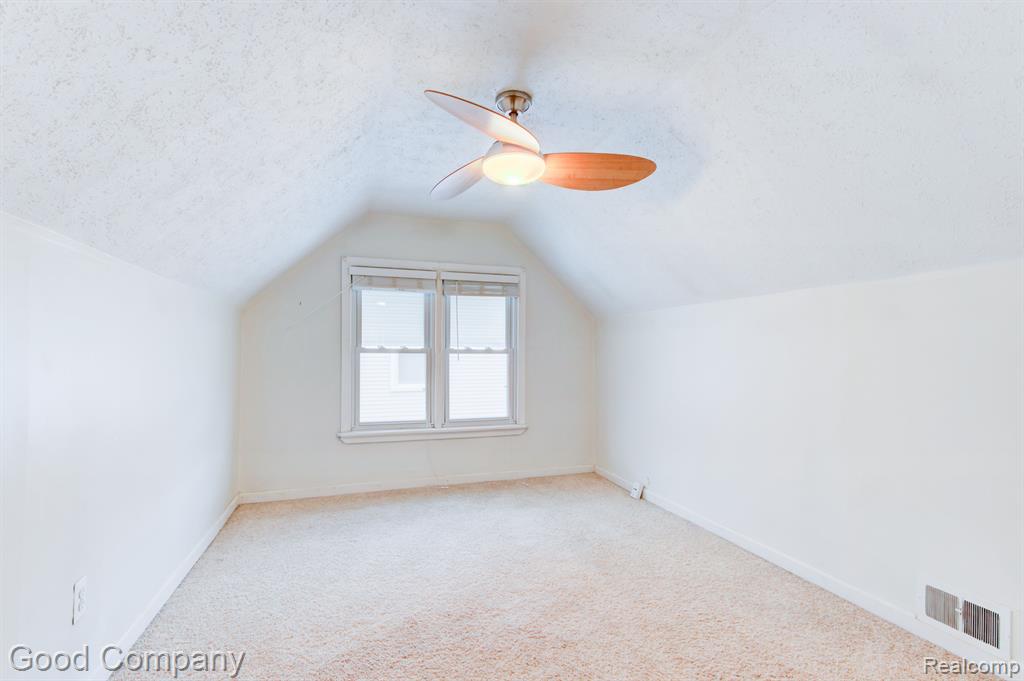 201 East Webster Road Royal Oak, MI 48073 - Photo 26 of 39