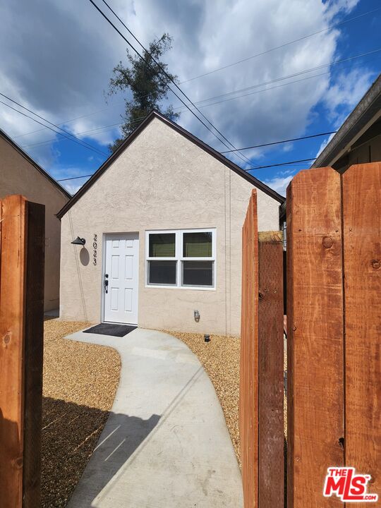 2025 Addison Way, Unit 2023 Los Angeles, CA 90041 - Photo 2 of 8