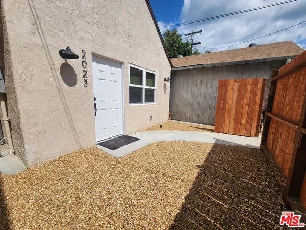 $2,300 | 2025 Addison Way, Unit 2023, Los Angeles, CA 90041