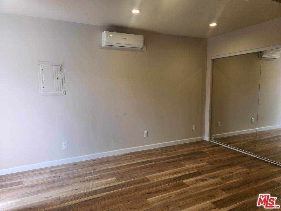 2025 Addison Way, Unit 2023 Los Angeles, CA 90041 - Photo 4 of 8
