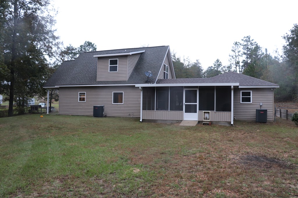 5589 Sandfort Road Seale, AL 36875 - Photo 9 of 31