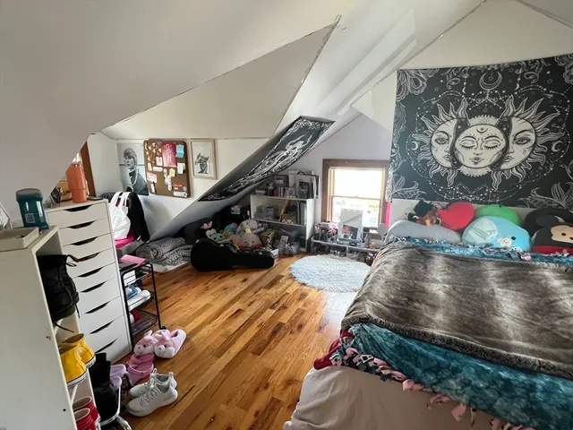 $4,750 | 15 Orchard Street, Unit 15, Newton, MA 02458