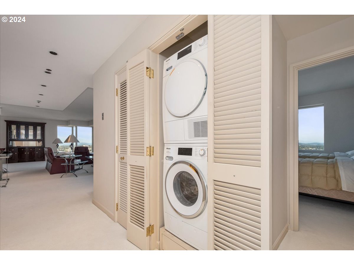 1414 Southwest 3rd Avenue, Unit 2601 Portland, OR 97201 - Photo 34 of 46