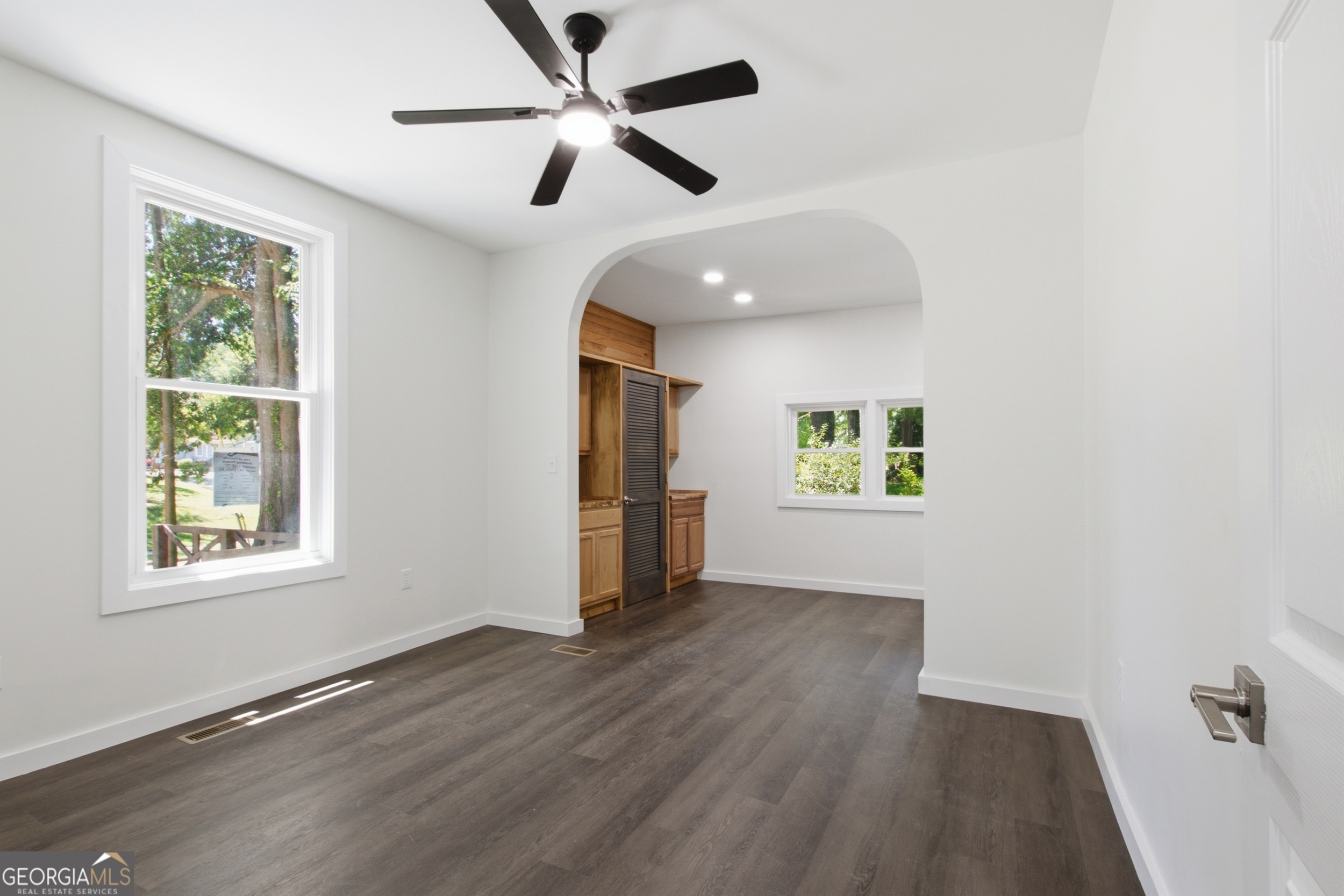 162 Falls Road Toccoa, GA 30577 - Photo 4 of 26