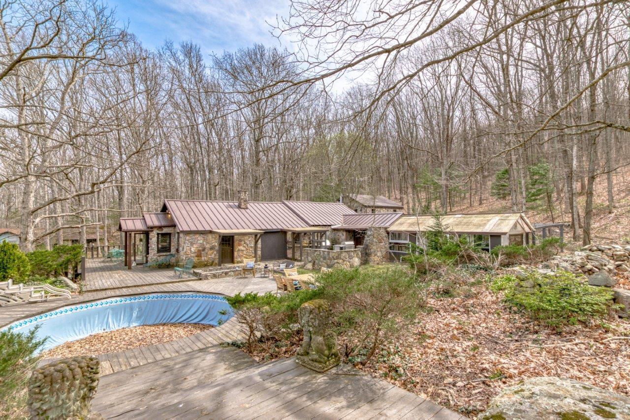 1696 Green Valley Road Peterstown, WV 24963 - Photo 34 of 132 1696-Green-Valley-Rd-Peterstown_54-20