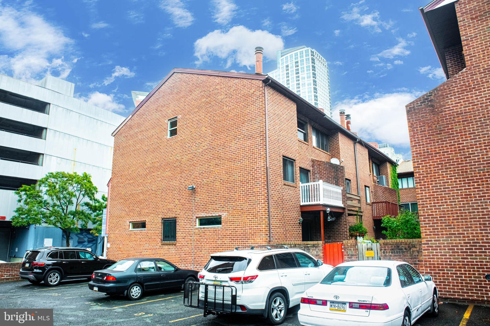 906 Locust Street Philadelphia, PA 19107 - Photo 45 of 46 a car parked in front of a building