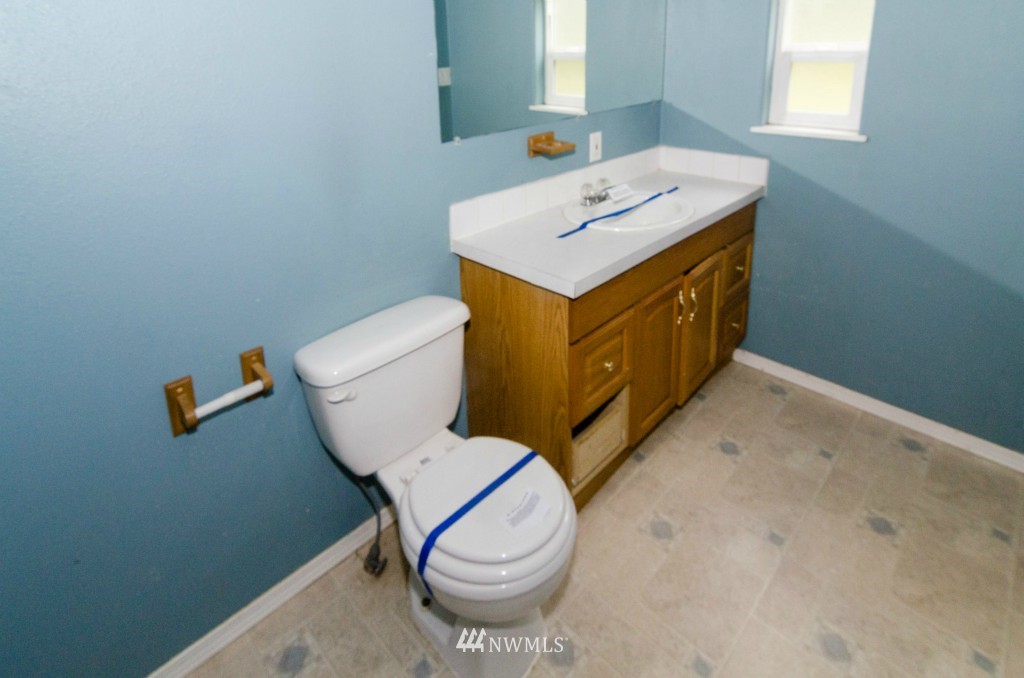 3732 Sapp Road Southwest Olympia, WA 98512 - Photo 17 of 24 Gallery Image 17