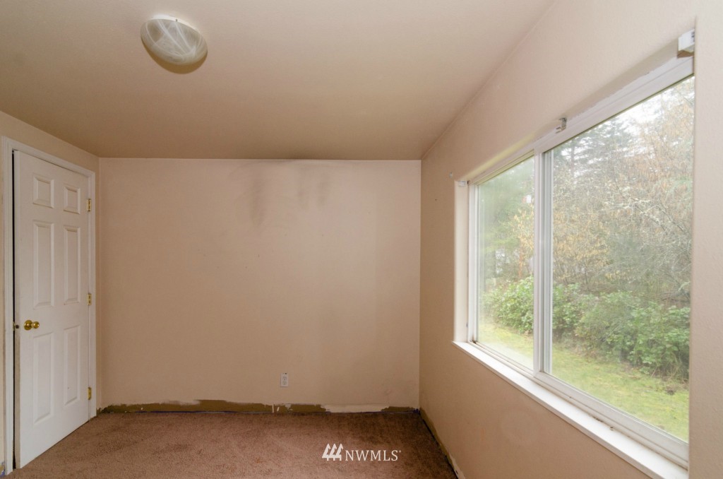 3732 Sapp Road Southwest Olympia, WA 98512 - Photo 21 of 24 Gallery Image 21