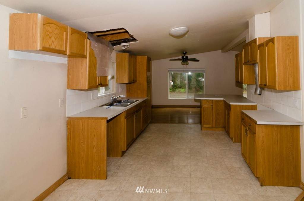 3732 Sapp Road Southwest Olympia, WA 98512 - Photo 9 of 24 Gallery Image 9