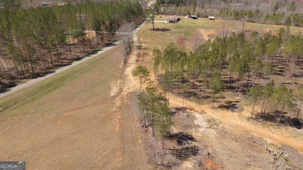 a view of an outdoor space
