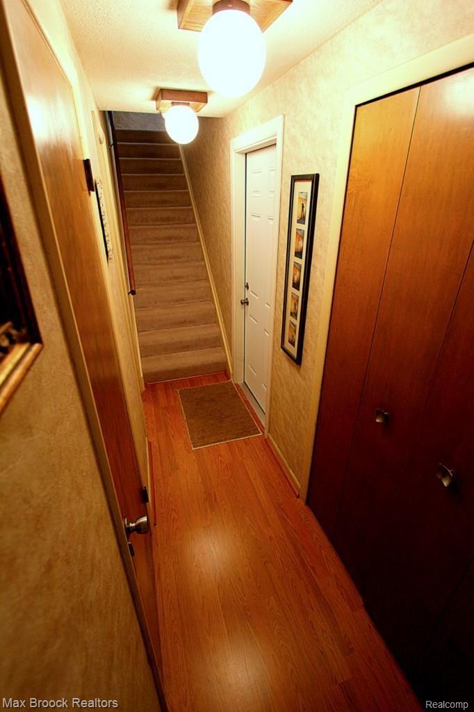 32316 Hearthstone Road Farmington, MI 48334 - Photo 19 of 20 **Garage entry and back stairway to den**