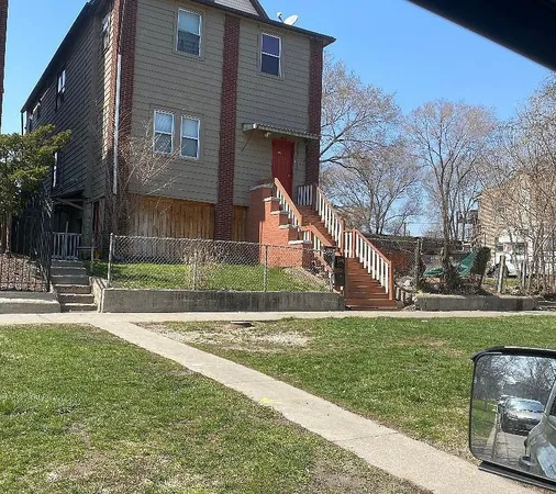 $1,400 | 5918 South Calumet Avenue, Unit G, Chicago, IL 60637