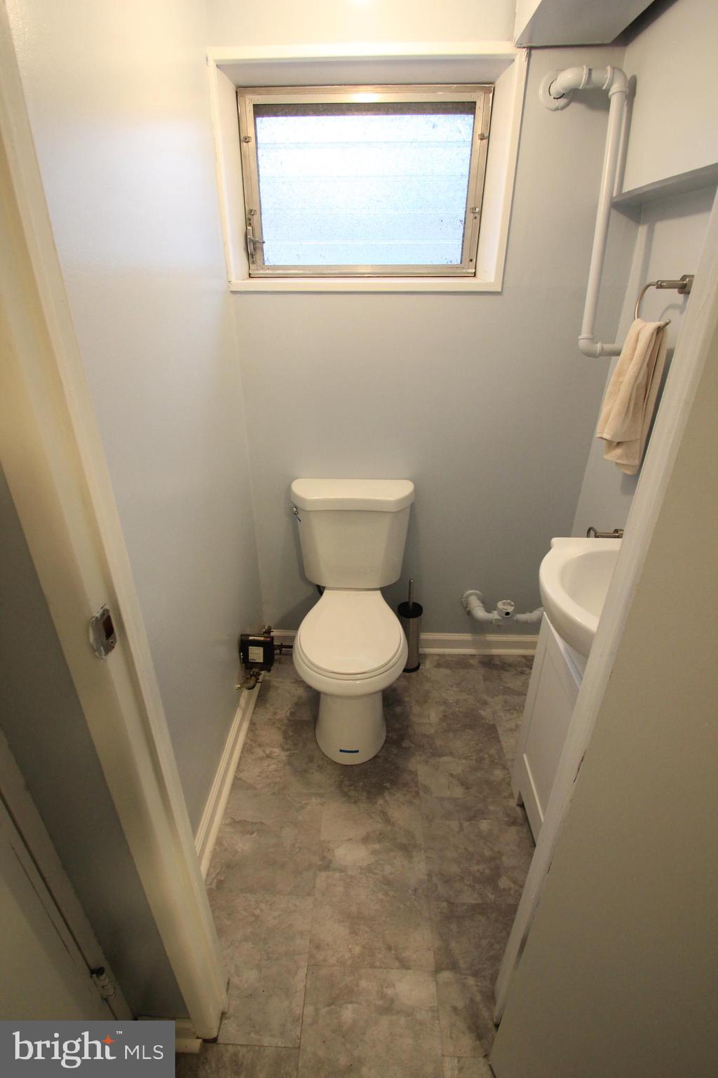 12416 Sweet Briar Road Philadelphia, PA 19154 - Photo 13 of 16 Gallery Image 13
