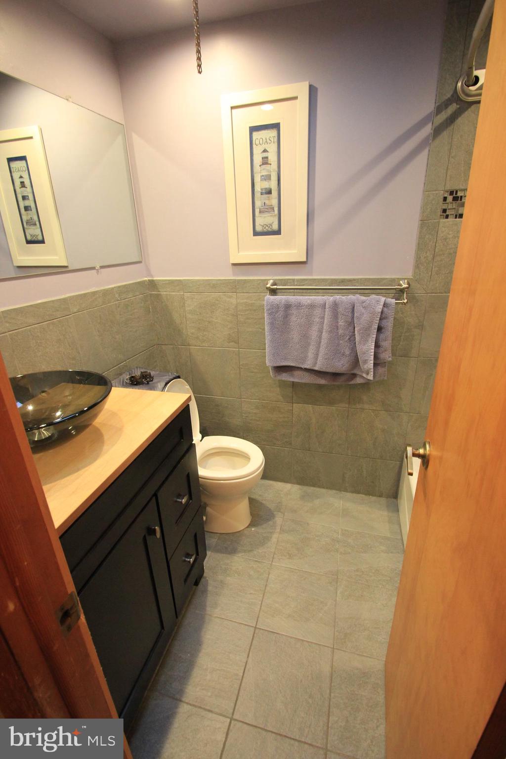 12416 Sweet Briar Road Philadelphia, PA 19154 - Photo 8 of 16 Gallery Image 8