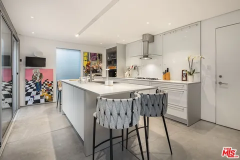 $2,997,000 | 513 Grand Boulevard, Venice, CA 90291
