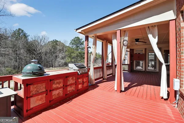 $1,049,990 | 140 Waltham Way, Fayetteville, GA 30214