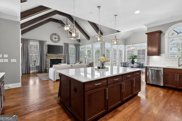 $1,049,990 | 140 Waltham Way, Fayetteville, GA 30214