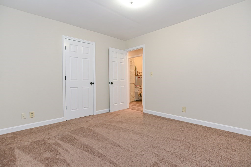 62 Rayburn Road Stoughton, MA 02072 - Photo 18 of 36 Gallery Image 18