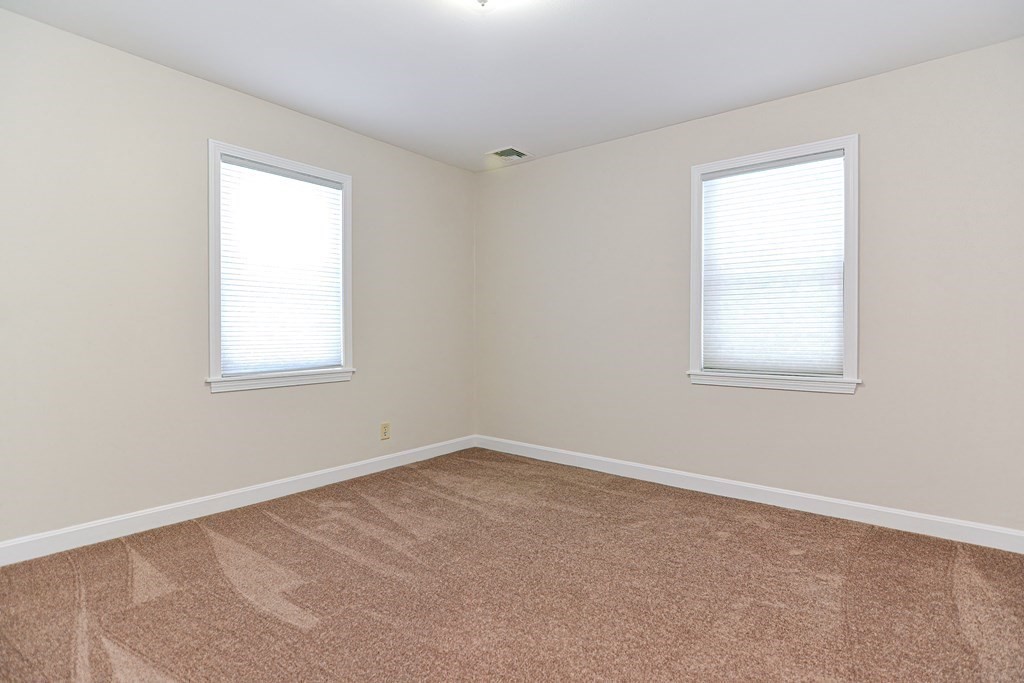 62 Rayburn Road Stoughton, MA 02072 - Photo 21 of 36 Gallery Image 21