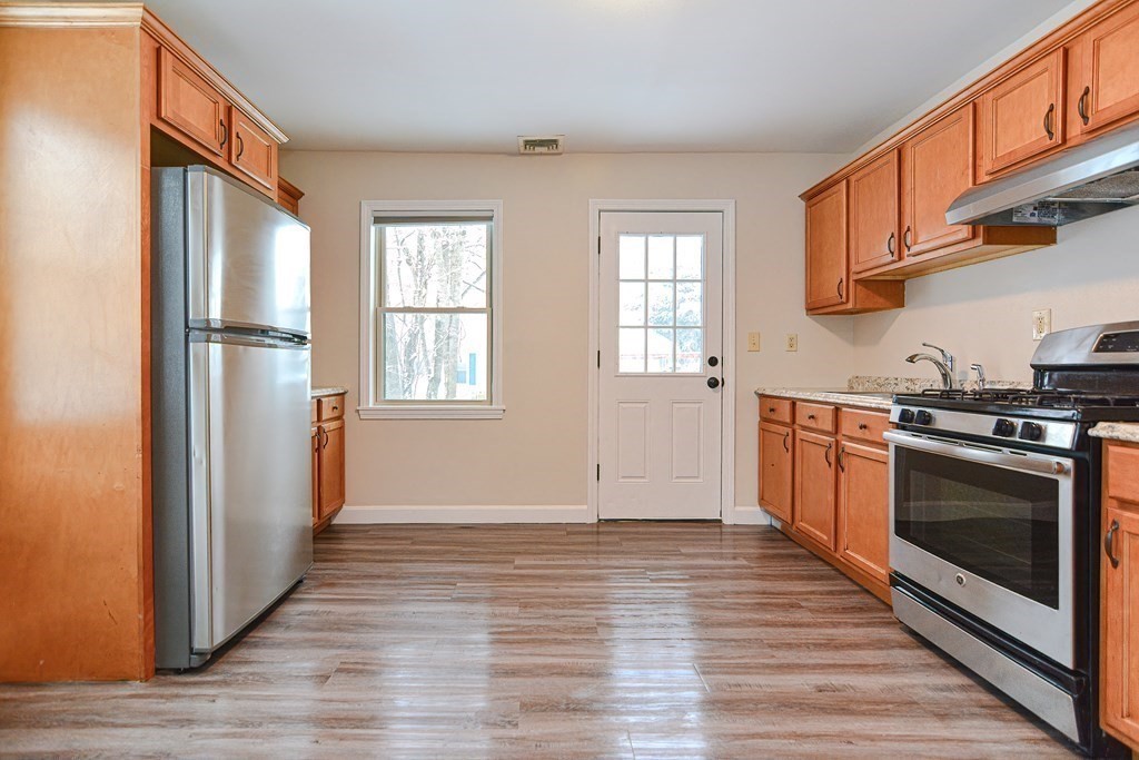 62 Rayburn Road Stoughton, MA 02072 - Photo 3 of 36 Gallery Image 3
