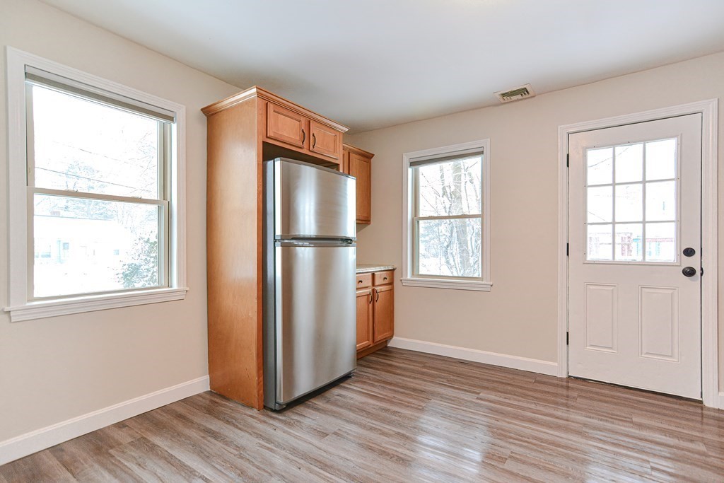 62 Rayburn Road Stoughton, MA 02072 - Photo 10 of 36 Gallery Image 10