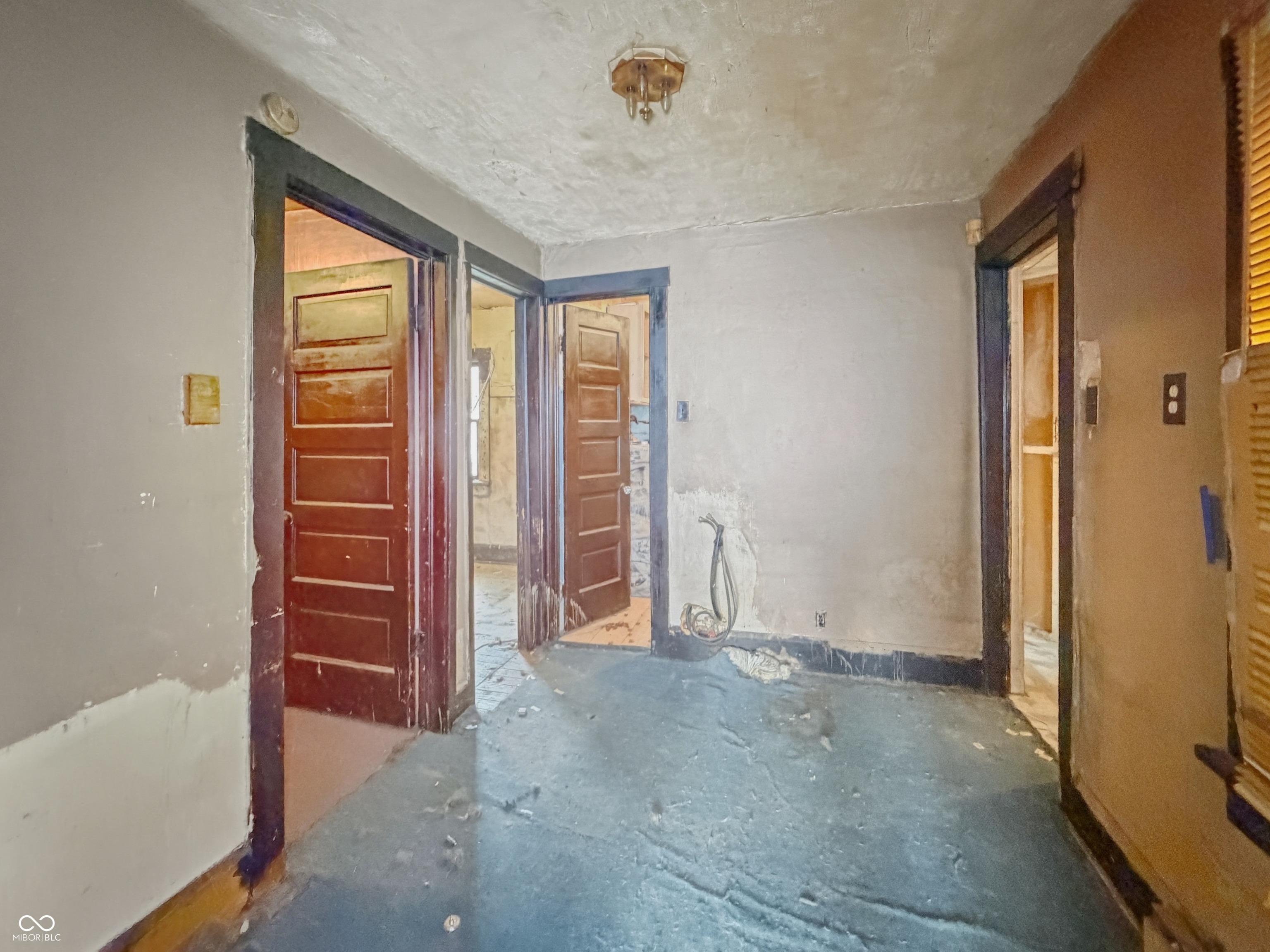 706 West 11th Street Muncie, IN 47302 - Photo 14 of 25