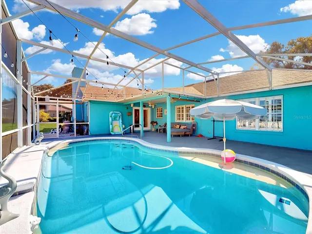 a view of a house with a big yard