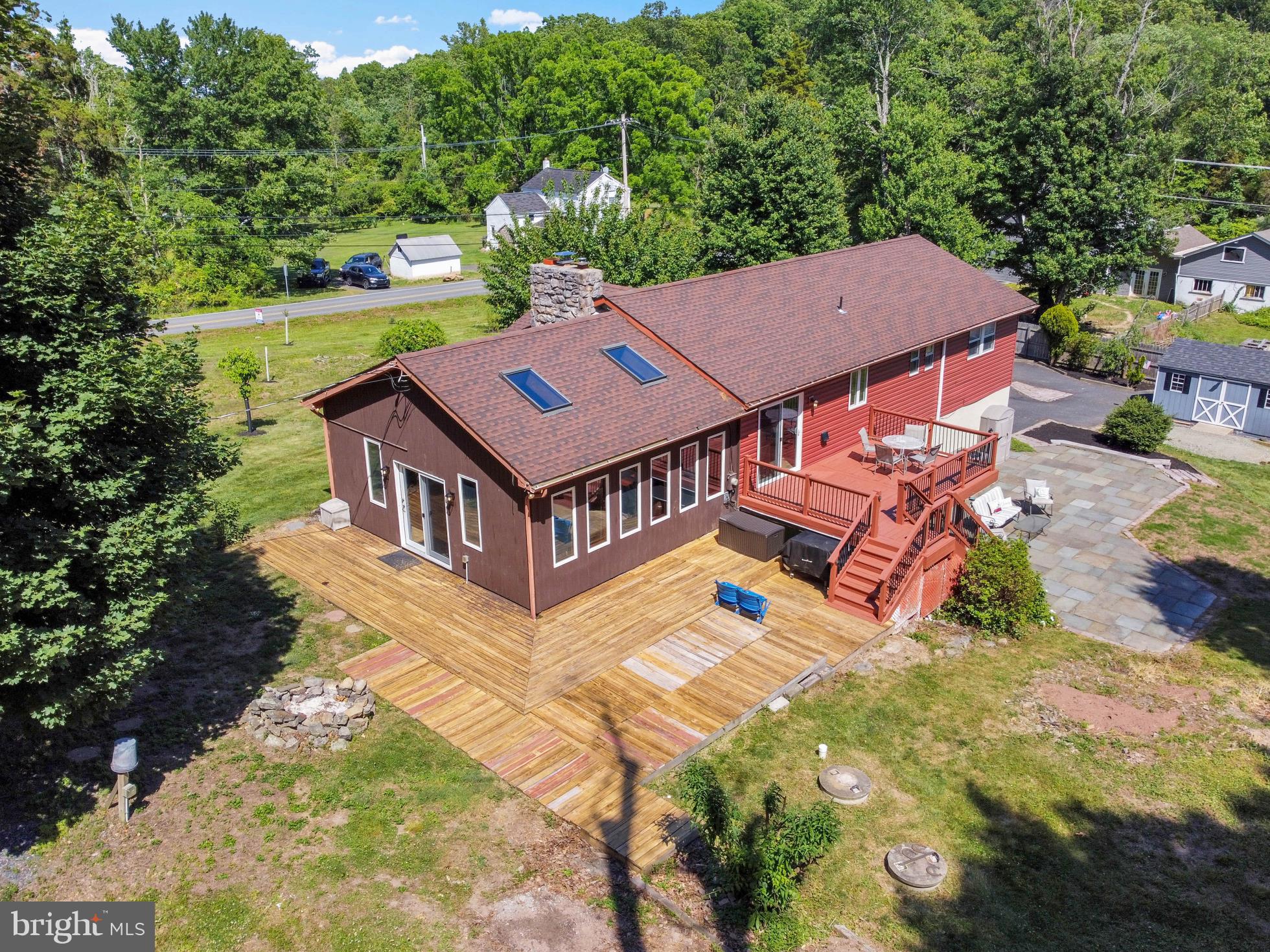 2394 Hill Road Perkiomenville, PA 18074 - Photo 7 of 44