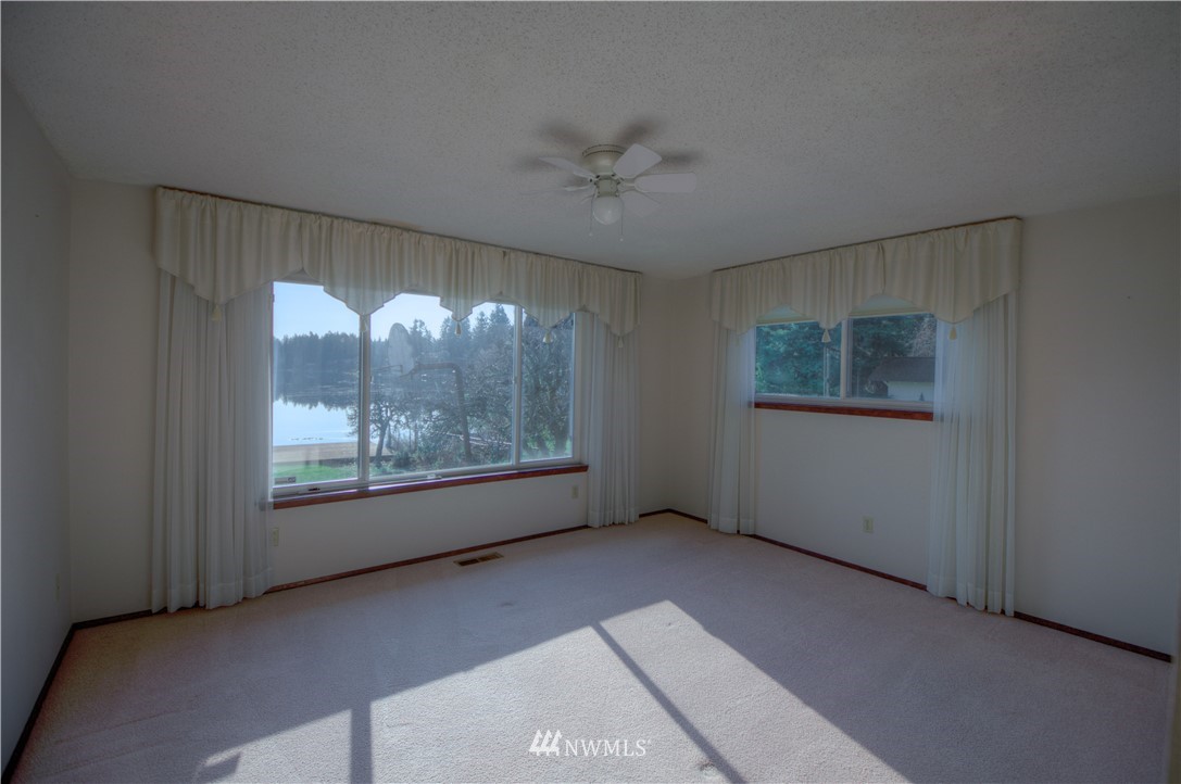 7011 Mullen Road Southeast Olympia, WA 98503 - Photo 12 of 25 Gallery Image 12