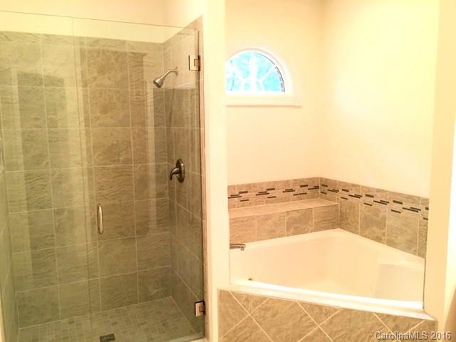 7005 Potter Road Matthews, NC 28104 - Photo 8 of 11 Gallery Image 8