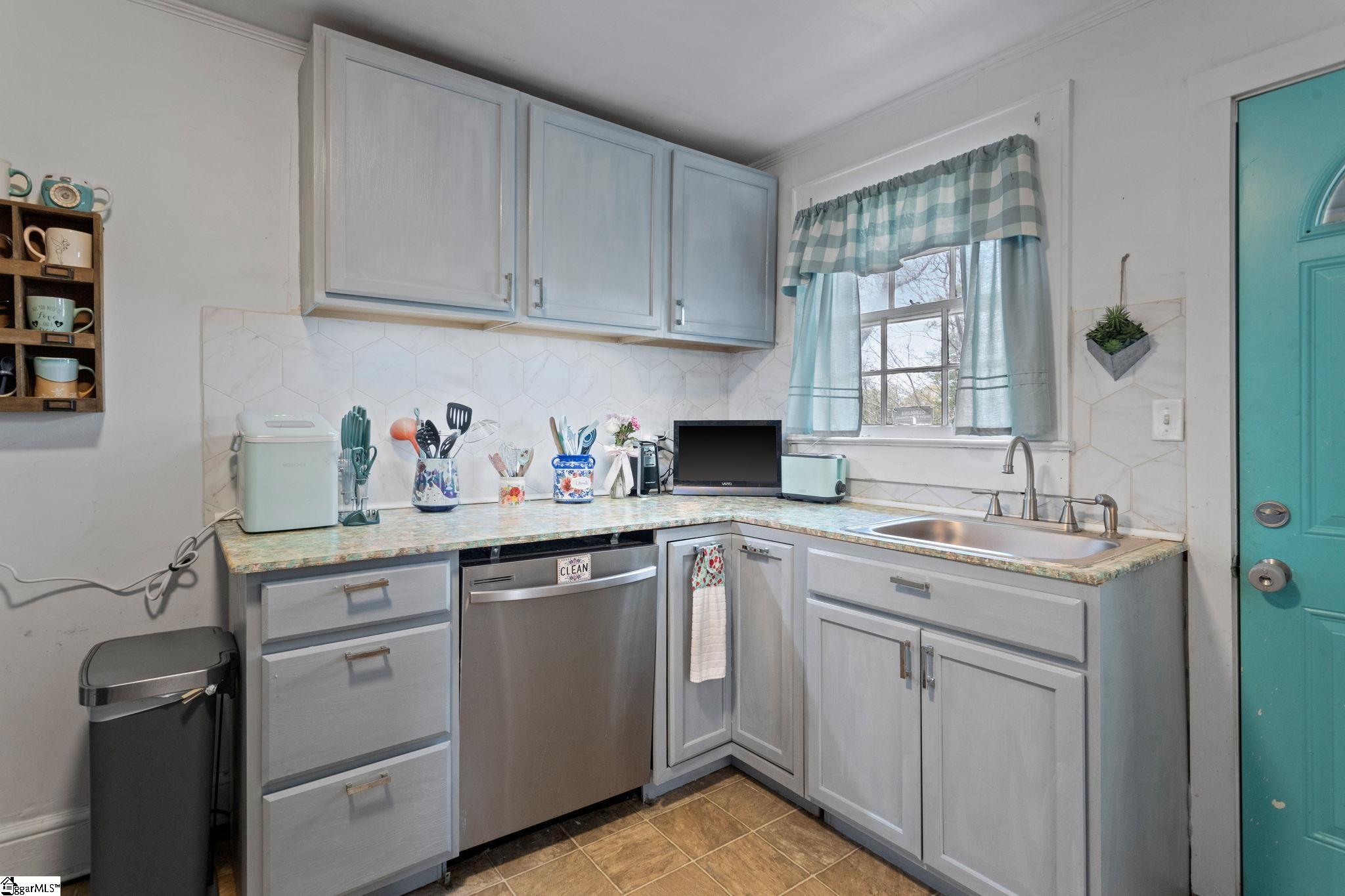 305 West Morse Street Pendleton, SC 29670 - Photo 15 of 31