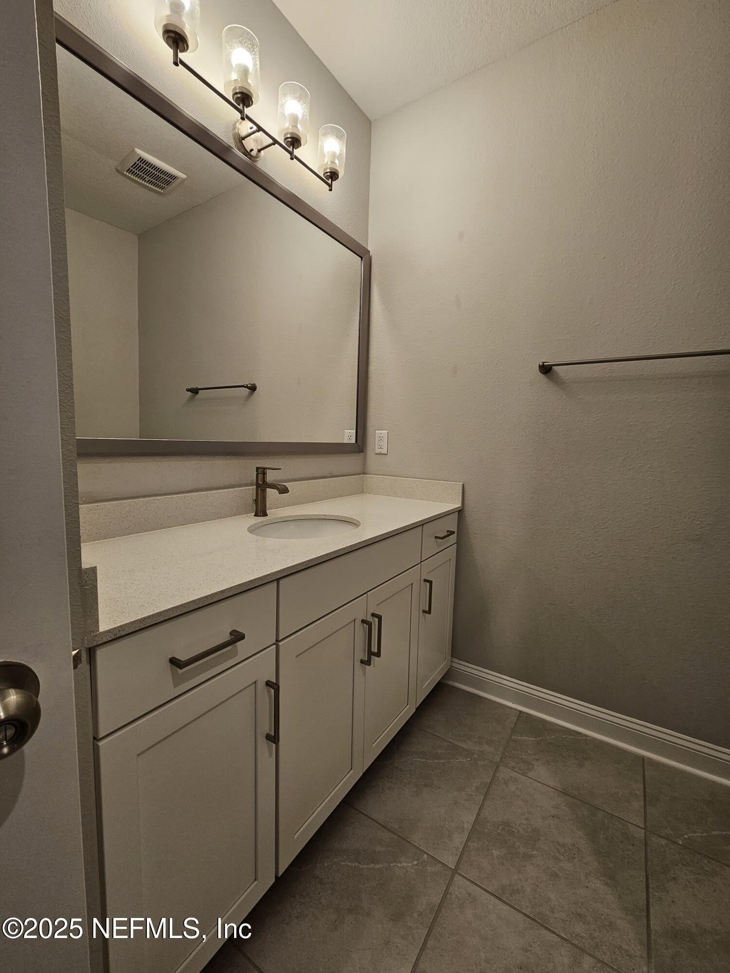 3434 Marsh Reserve Boulevard Jacksonville, FL 32224 - Photo 32 of 39 2nd bath vanity