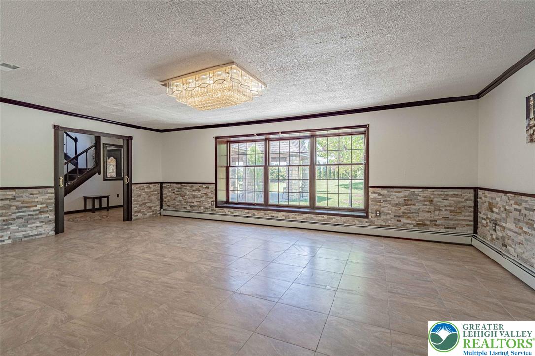 3609 Windy Road Orefield, PA 18069 - Photo 13 of 97