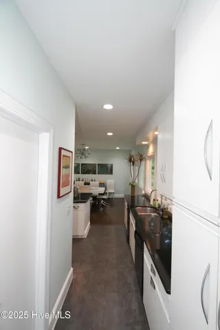 $600,000 | 1458 Forest Acres Drive, Greenville, NC 27834