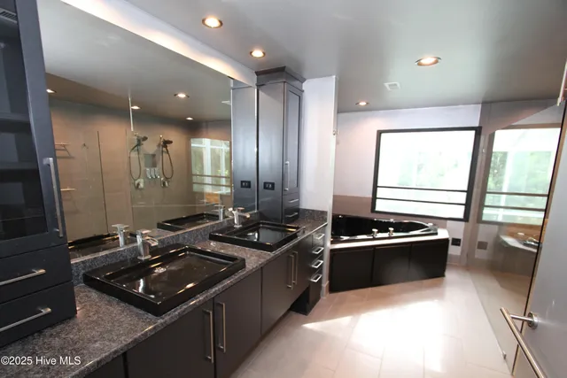 $600,000 | 1458 Forest Acres Drive, Greenville, NC 27834