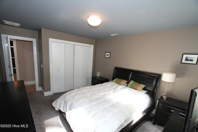 $600,000 | 1458 Forest Acres Drive, Greenville, NC 27834