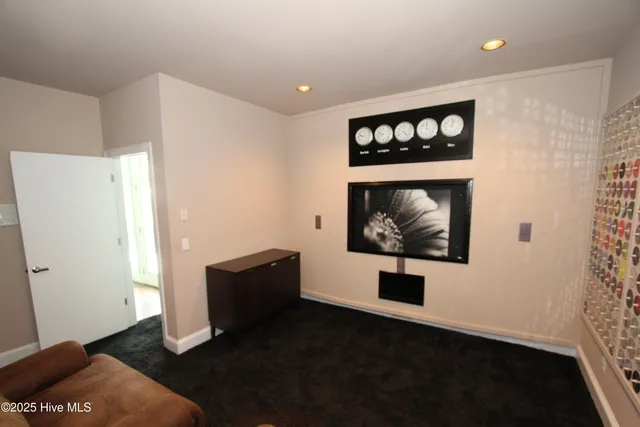 $600,000 | 1458 Forest Acres Drive, Greenville, NC 27834