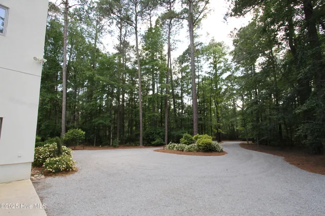 $600,000 | 1458 Forest Acres Drive, Greenville, NC 27834