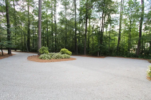 $600,000 | 1458 Forest Acres Drive, Greenville, NC 27834