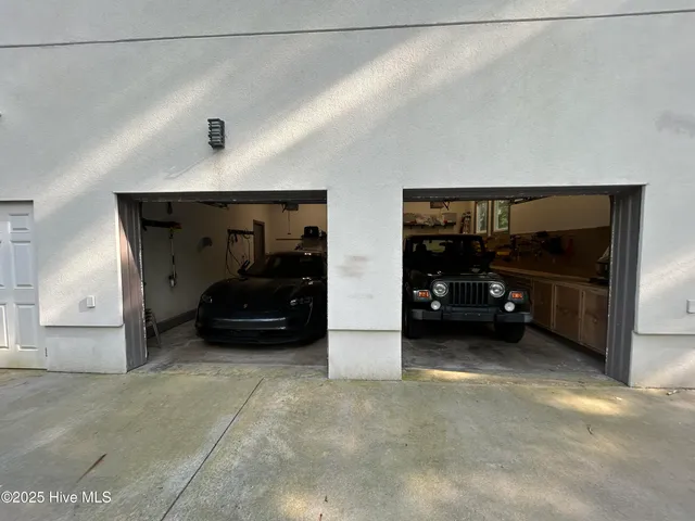 $600,000 | 1458 Forest Acres Drive, Greenville, NC 27834