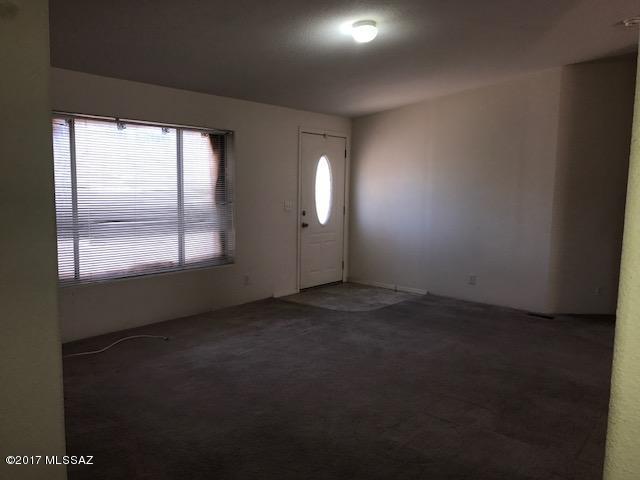 5306 North Whitetail Road Marana, AZ 85653 - Photo 8 of 20