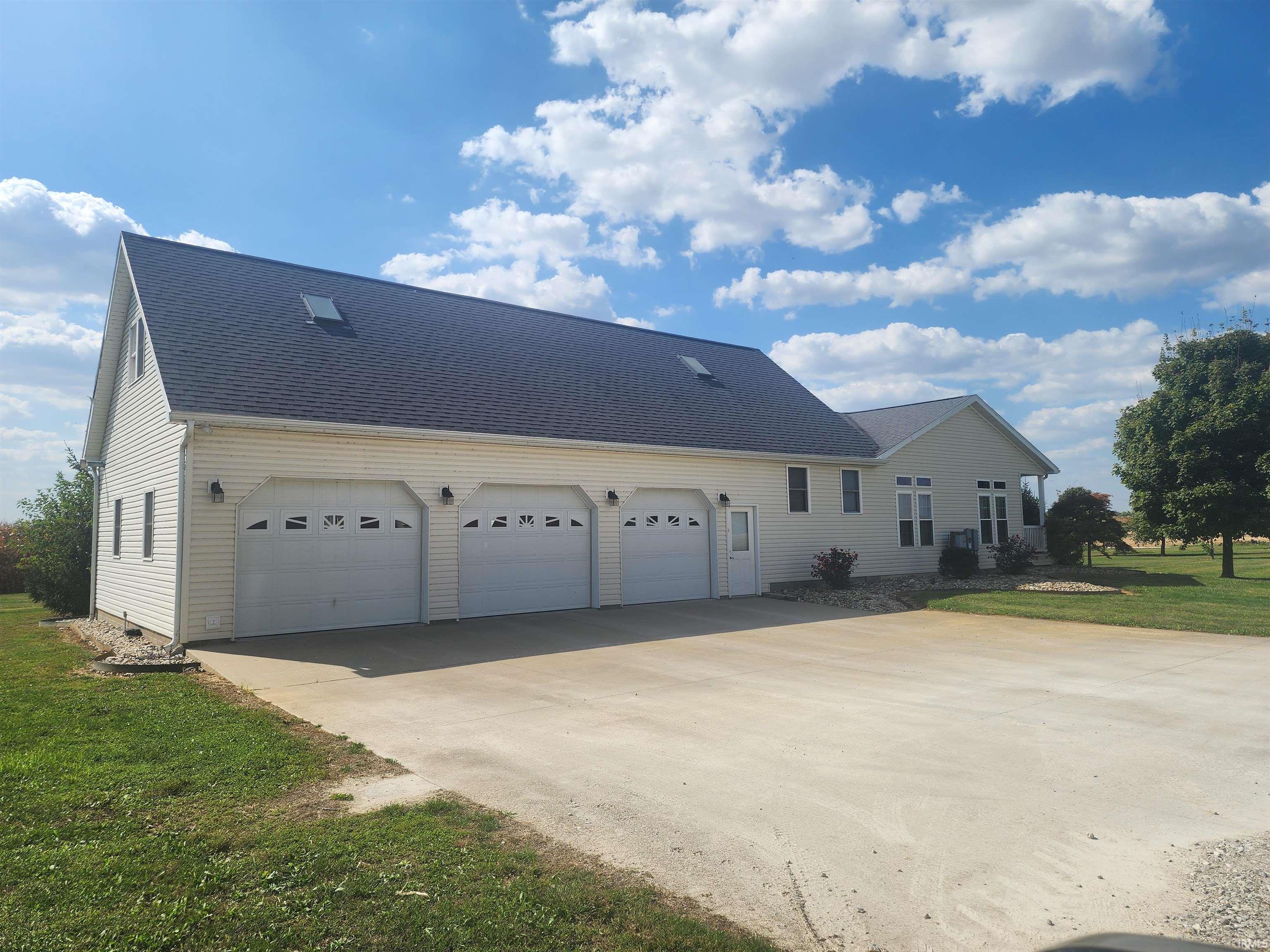 3702 North Vash Road Bruceville, IN 47516 - Photo 2 of 4 Gallery Image 2
