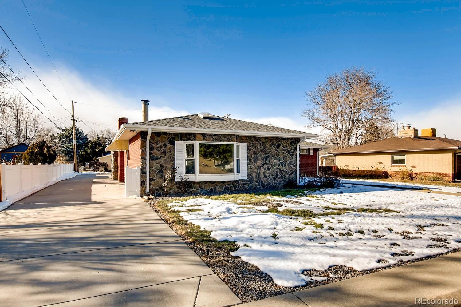 4655 Upham Street Wheat Ridge, CO 80033 - Photo 2 of 28 Gallery Image 2