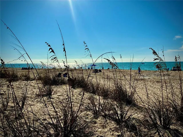 $245,000 | 17 Lafitte Drive, Nokomis, FL 34275