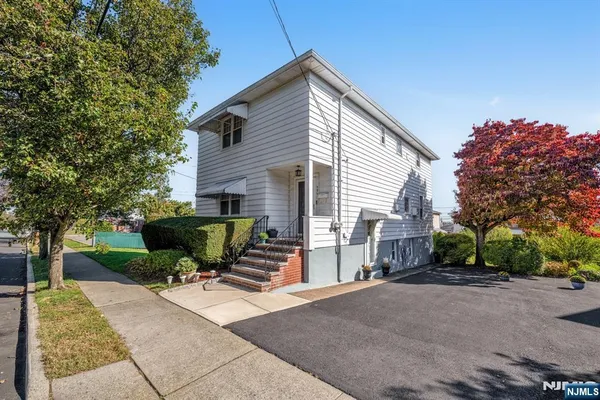 $3,000 | 356 Westminster Place, Lodi, NJ 07644