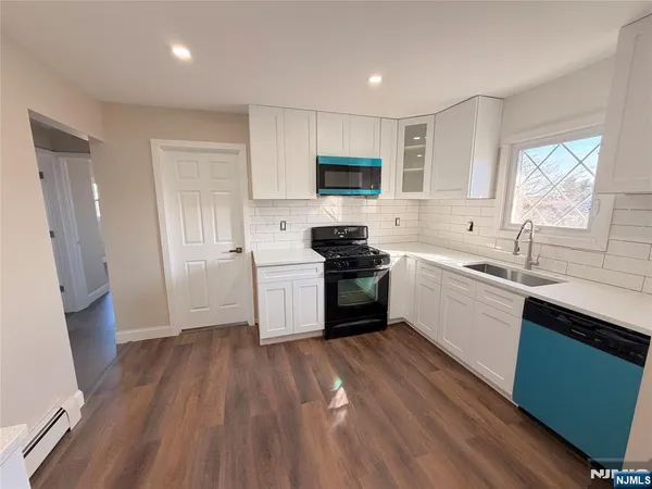 $3,200 | 356 Westminster Place, Lodi, NJ 07644